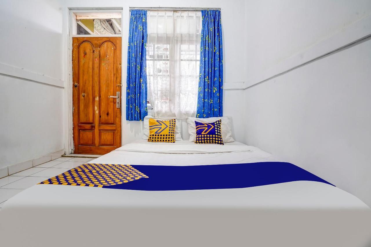 Oyo Homes 90914 Eco Tourism Desa Cipada Bukit Senyum Syariah Hotel 2*
